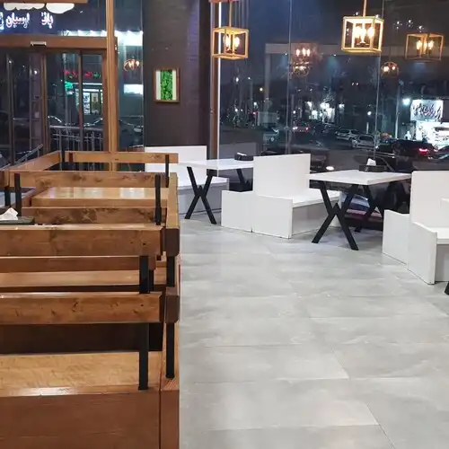 فست فود هیژا